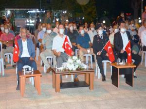 15 Temmuz 'sosyal mesafeli' kutlandı 