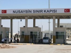 Suriye sınırında Türk askerleri ateş açtı