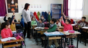 MEB'in yeni düzenlemesinden sözleşmeli 58 bin öğretmen yararlanacak