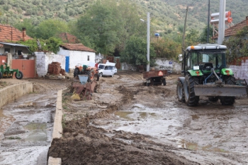 Selde felaketinde Koçarlı’da 12 konut zarar gördü